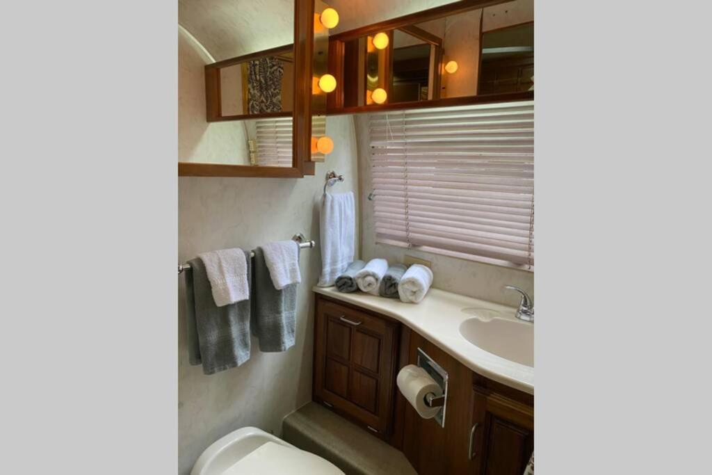 Beautiful Airstream, Beaufort Sc-Enjoy The Journey Exteriör bild